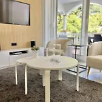 10 - A A 400m De La Mer, Quartier De Nagueles 아파트 마르베야